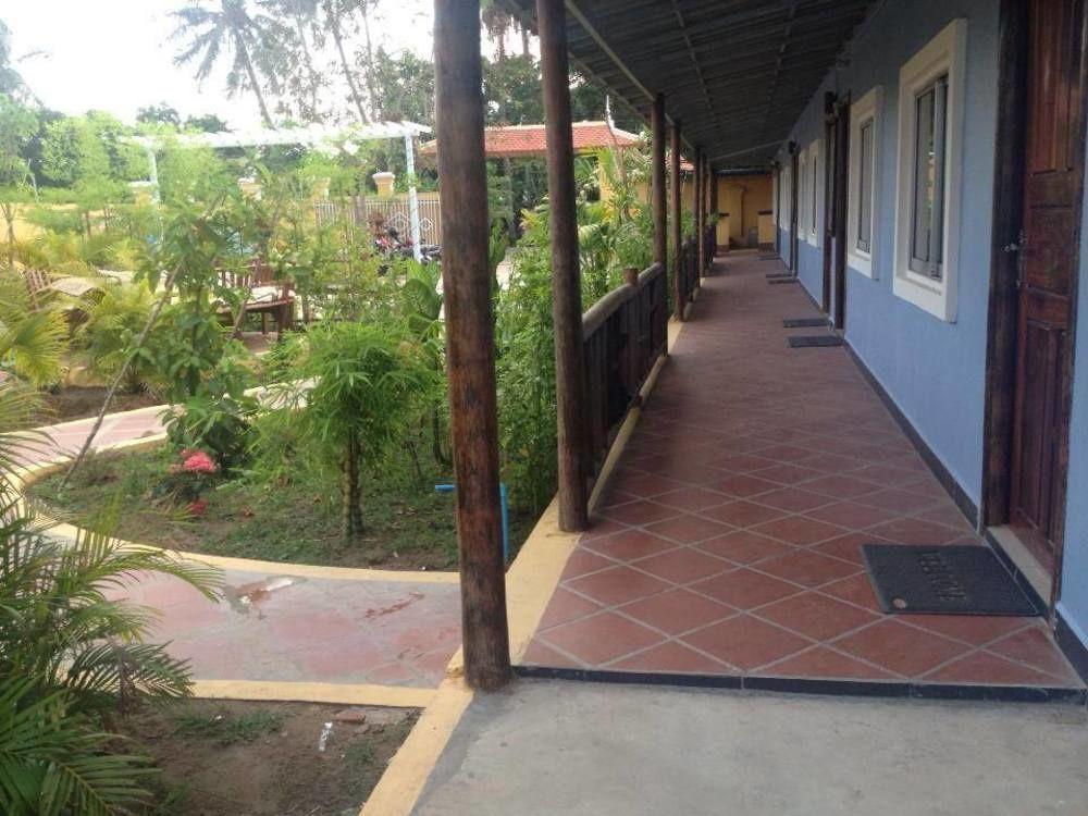 The River Lodge Kampot Buitenkant foto