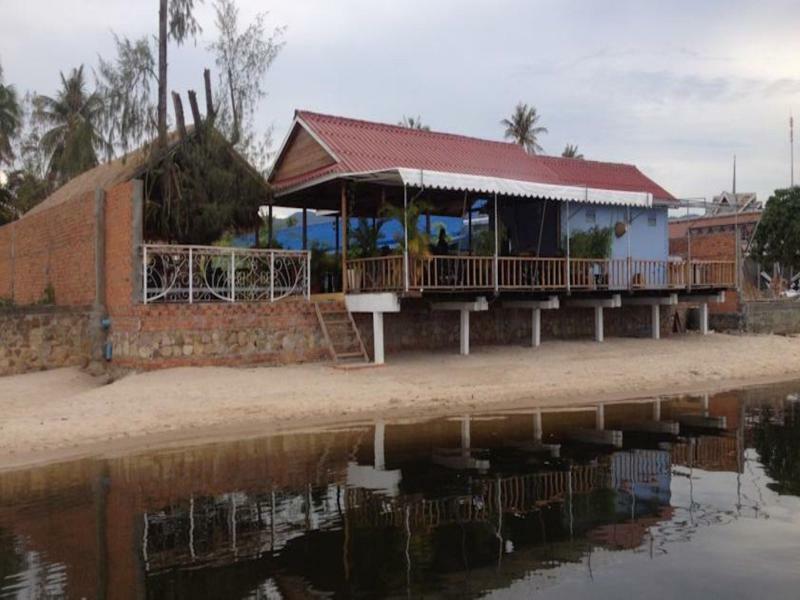 The River Lodge Kampot Buitenkant foto